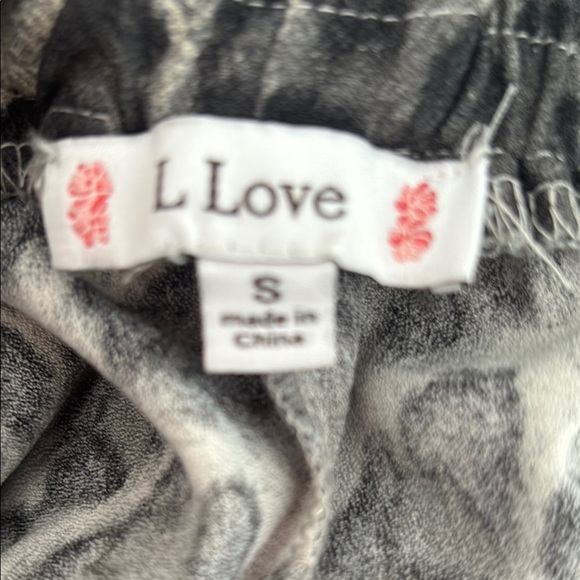 L Love Gray and Black Track Pants with Tapered Leg Design - Picture 8 of 8